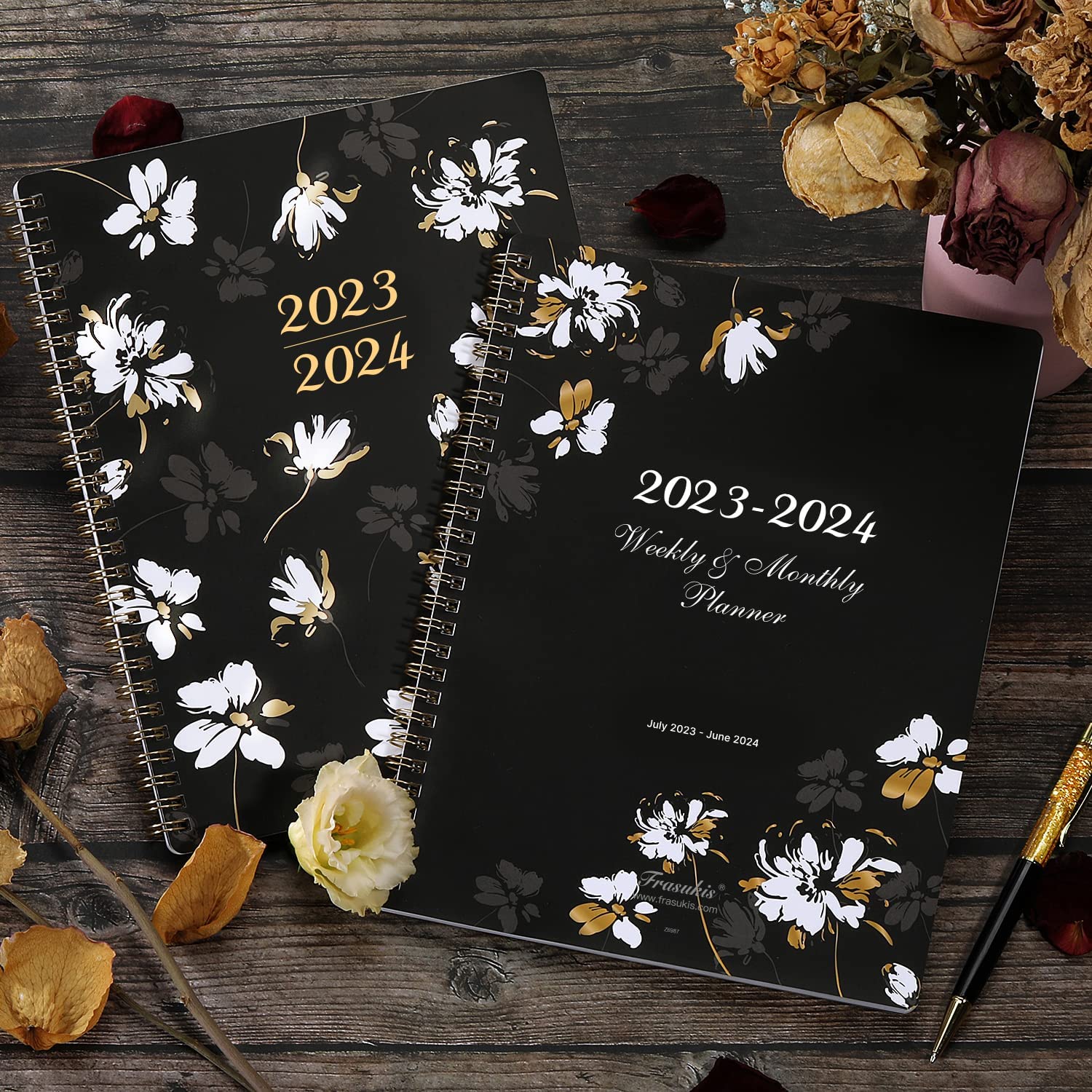 Where to custom design weekly monthly calendar planner 2023-2024?